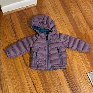 L.L. Bean Ultralight 650 down puffer coat 2T purple and teal